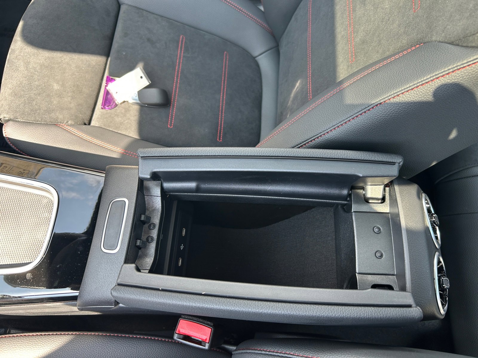 2026 Mercedes Benz CLA 250 4MATIC photo 31