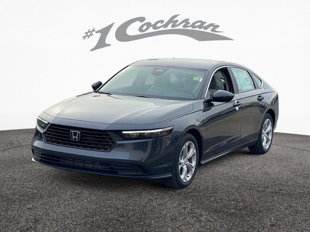 2025 Honda Accord LX photo 3