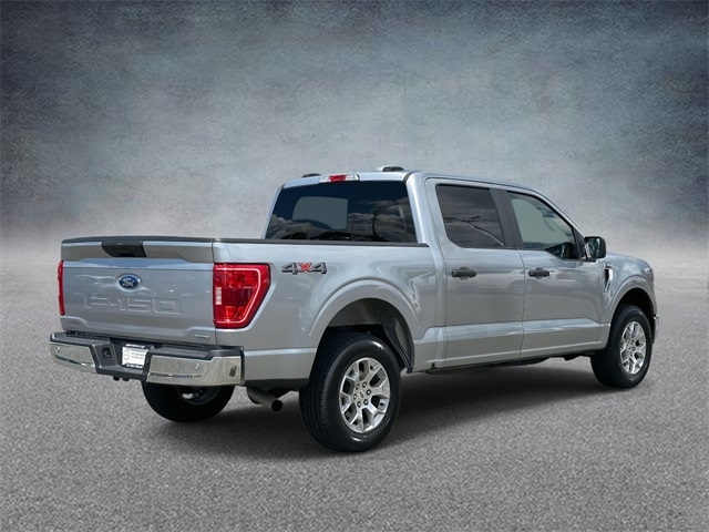 2023 Ford F-150 XLT photo 2