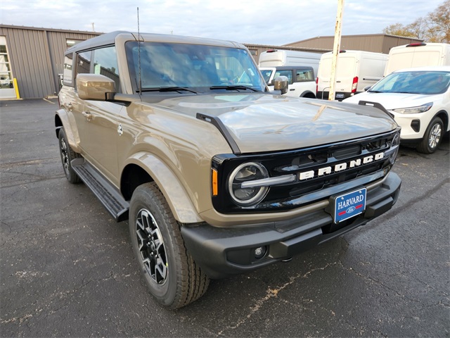 2025 Ford Bronco 4-Door Outer Banks's photo