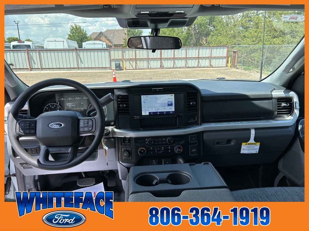 2025 Ford F-350 XLT photo 10