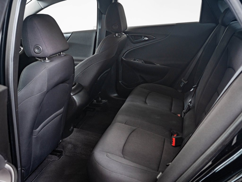 2019 Chevrolet Malibu RS photo 32