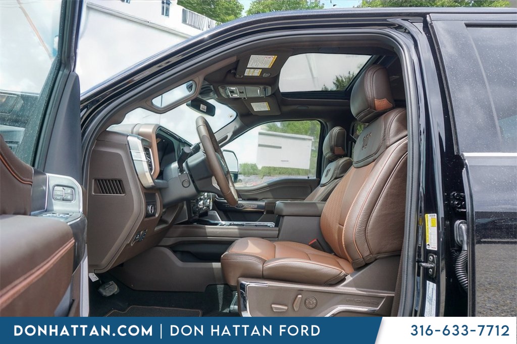 2025 Ford F-250 King Ranch photo 3