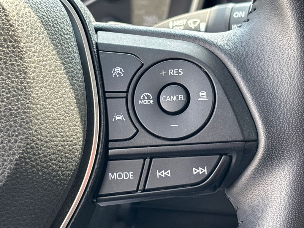 2023 Toyota Corolla SE photo 25