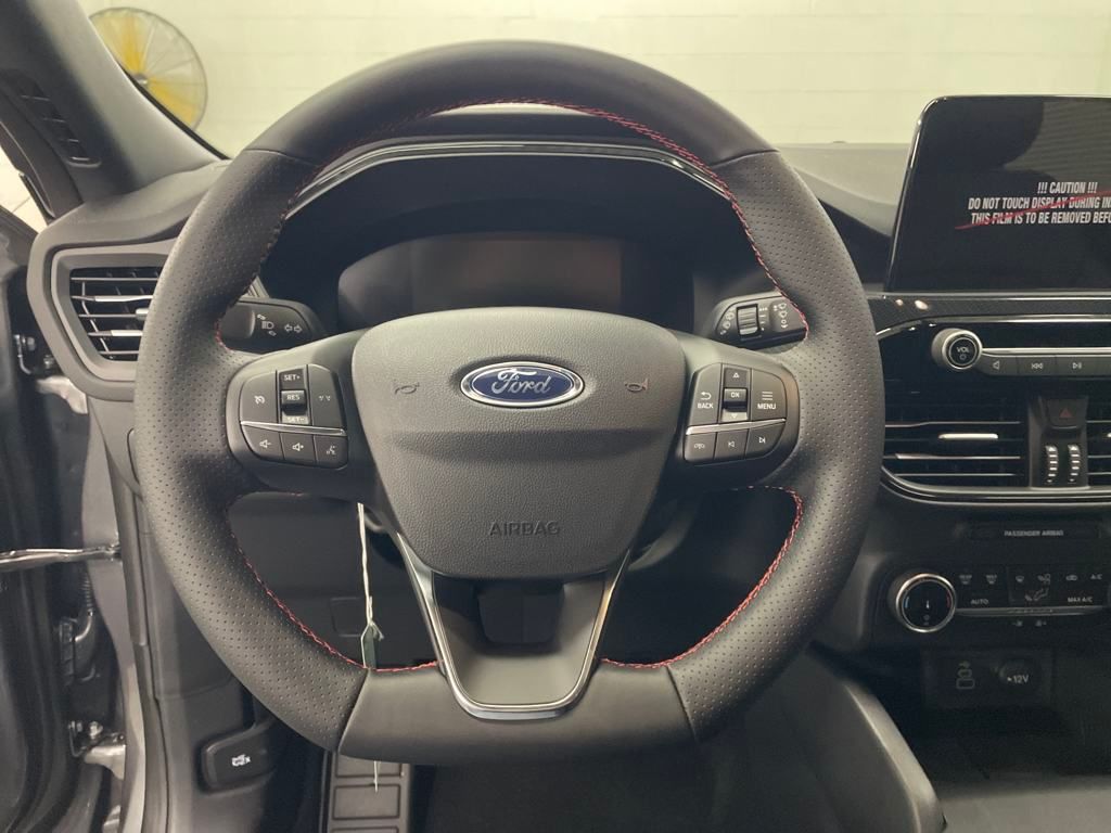 2025 Ford Escape Hybrid ST-Line photo 14
