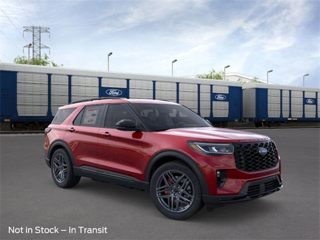 2025 Ford Explorer ST photo 3