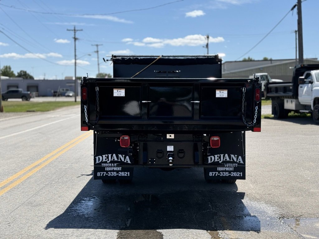 2025 Chevrolet Silverado 3500HD Work Truck photo 3