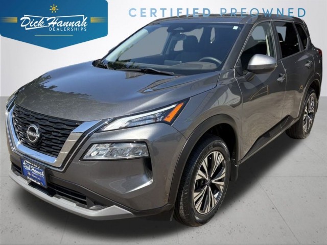 2023 Nissan Rogue SV's photo