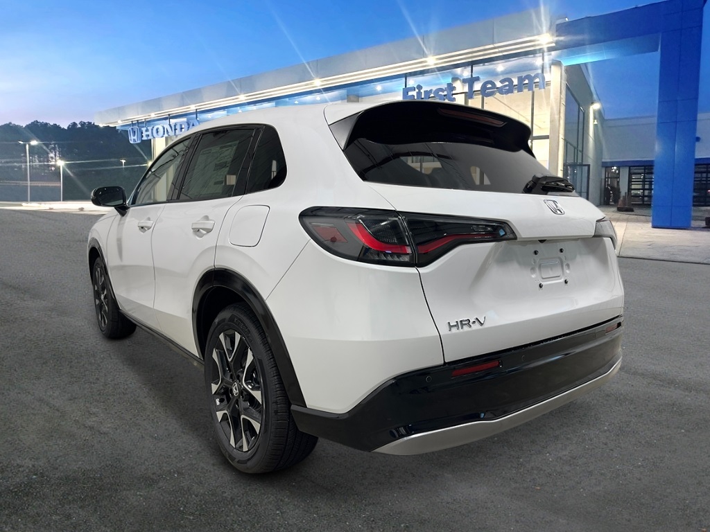 2026 Honda HR-V EX-L photo 3