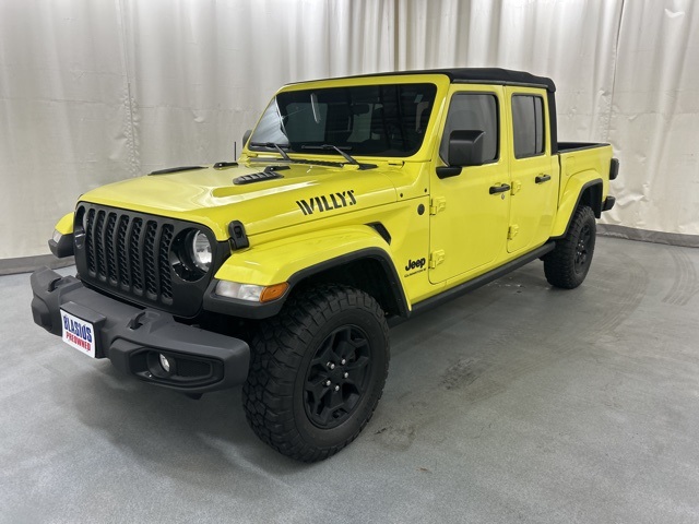 2023 Jeep Gladiator Willys photo 2