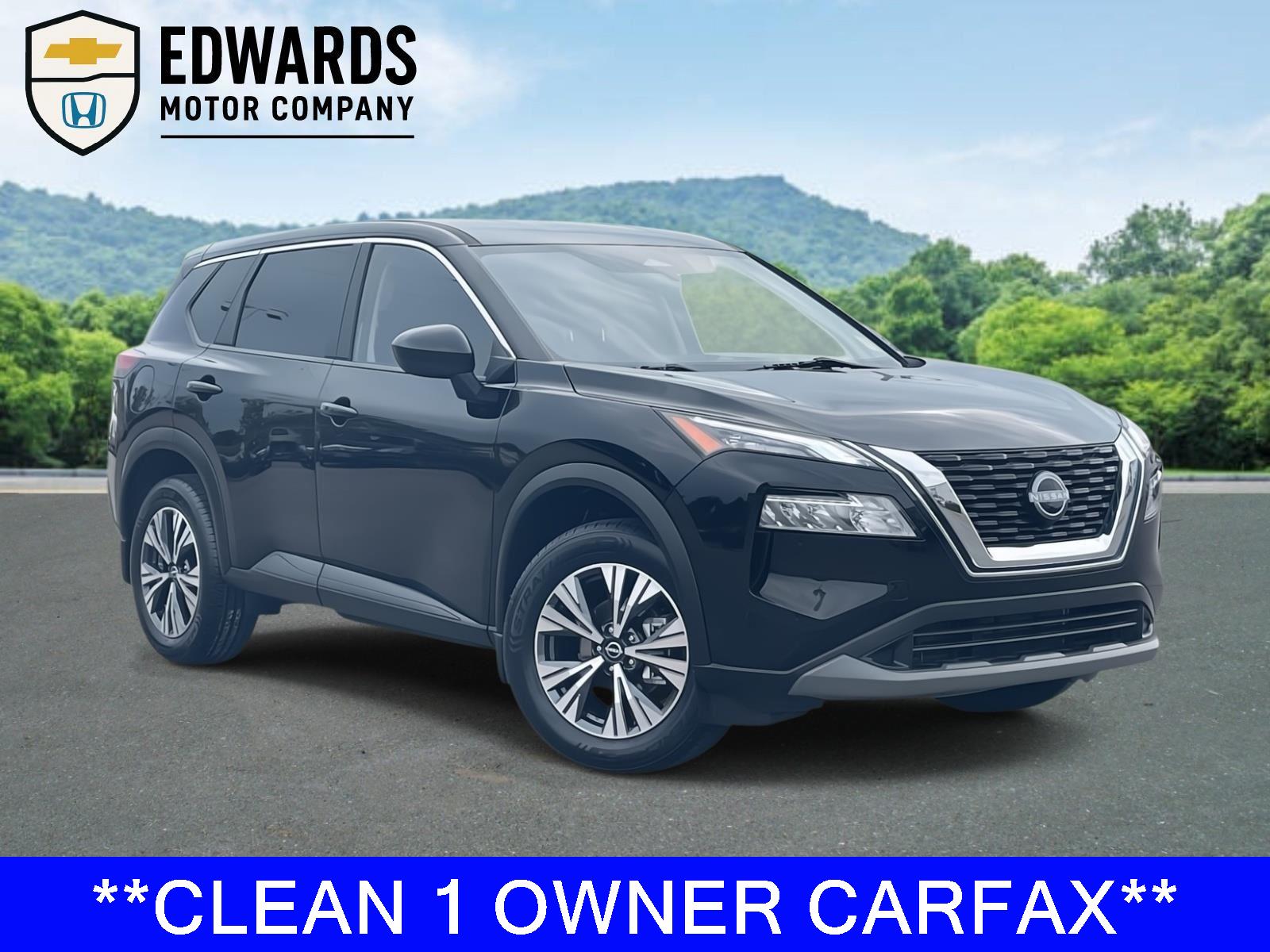 2023 Nissan Rogue SV's photo