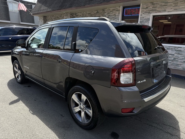 2016 Jeep Compass High Altitude photo 5