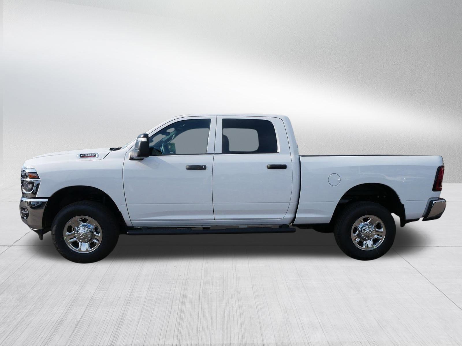2026 Ram 2500 Tradesman photo 3