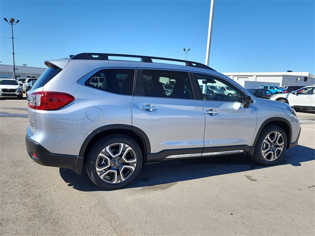 2025 Subaru Ascent Touring photo 2