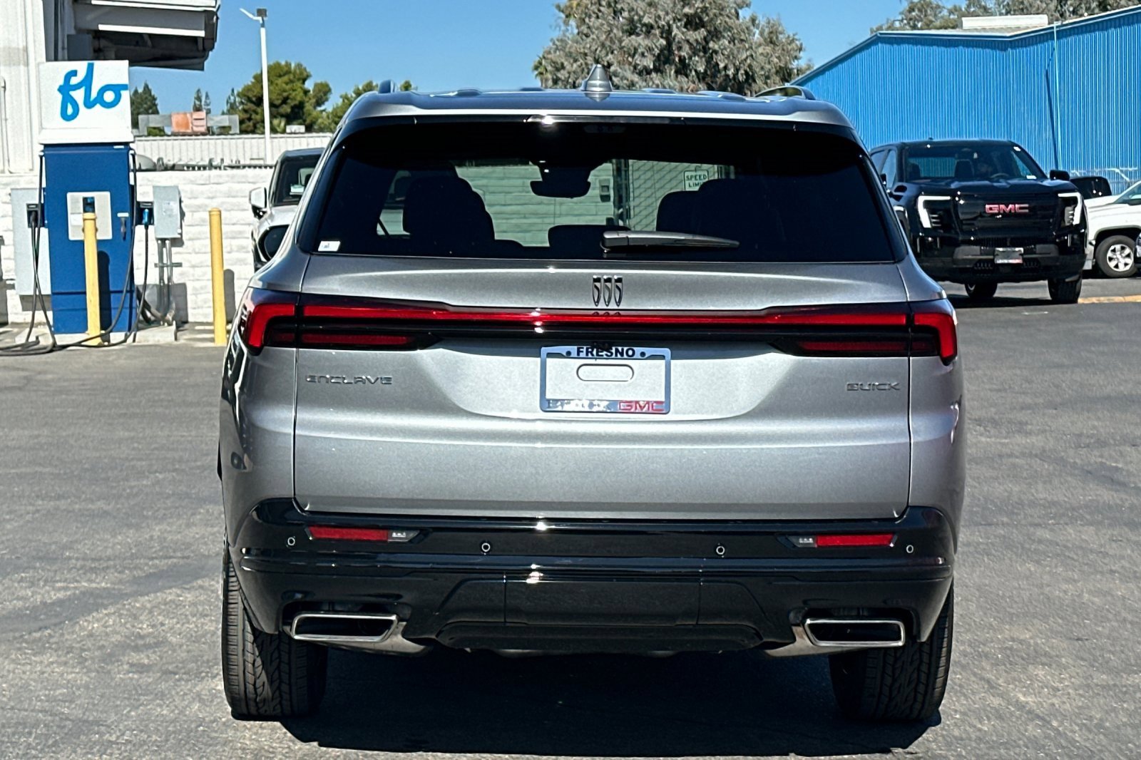 2026 Buick Enclave Sport Touring photo 6
