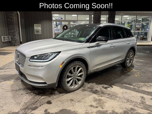 2020 Lincoln Corsair Base's photo