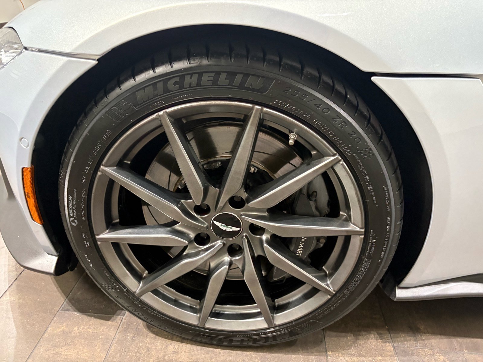 2019 Aston Martin Vantage AM6 photo 4