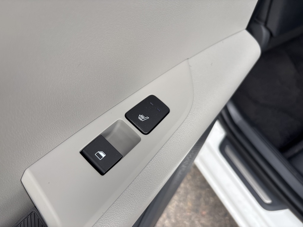 2025 Kia Niro EV Wave photo 24