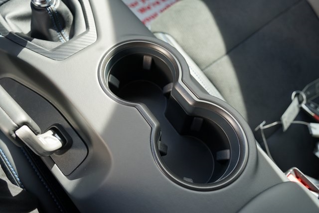 2025 FORD MUSTANG - Image 40