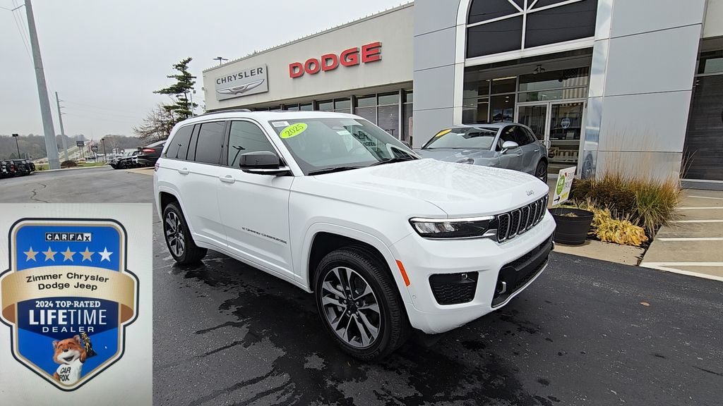 2025 Jeep Grand Cherokee Overland's photo
