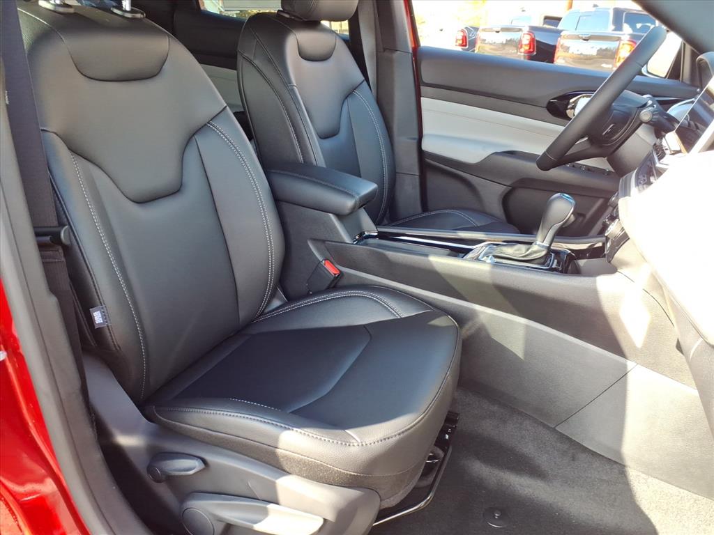 2026 Jeep Compass Limited photo 2