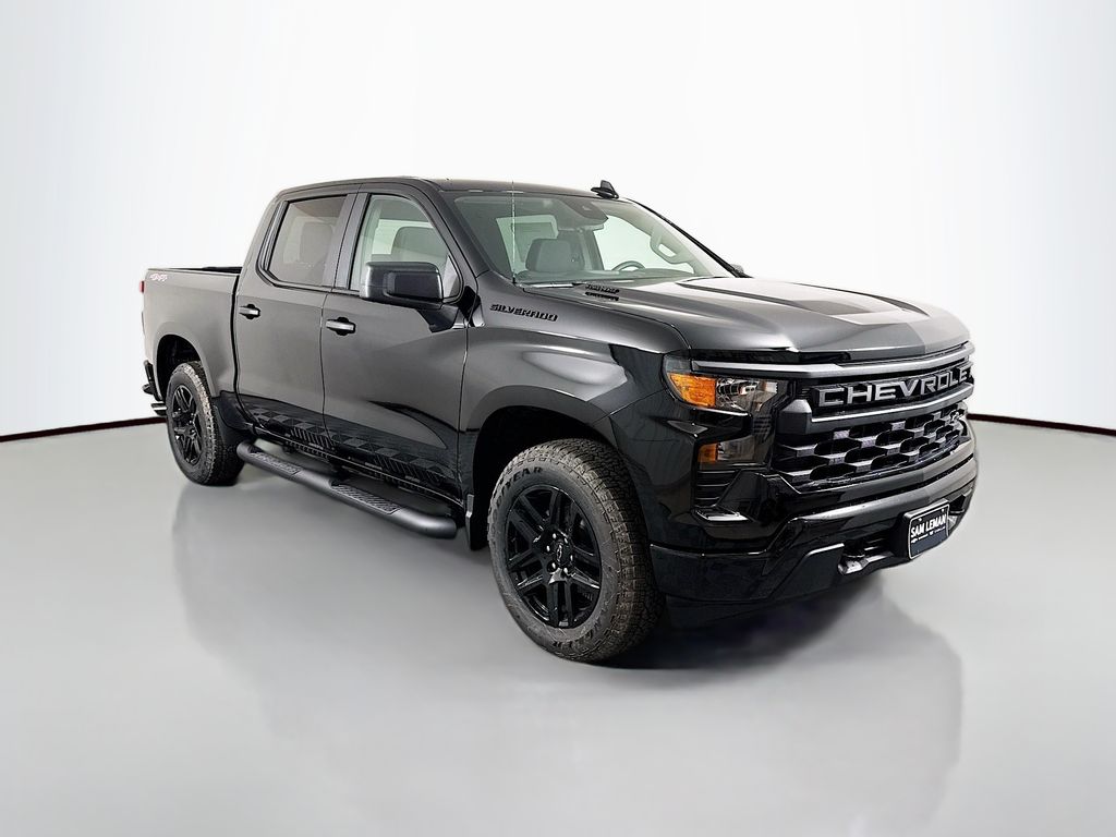 2026 Chevrolet Silverado Base's photo