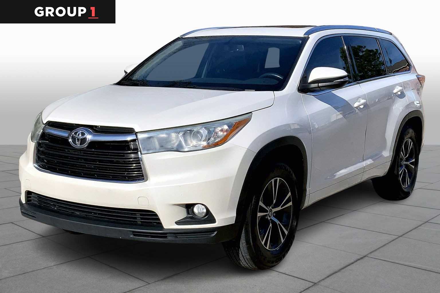 2016 Toyota Highlander XLE's photo