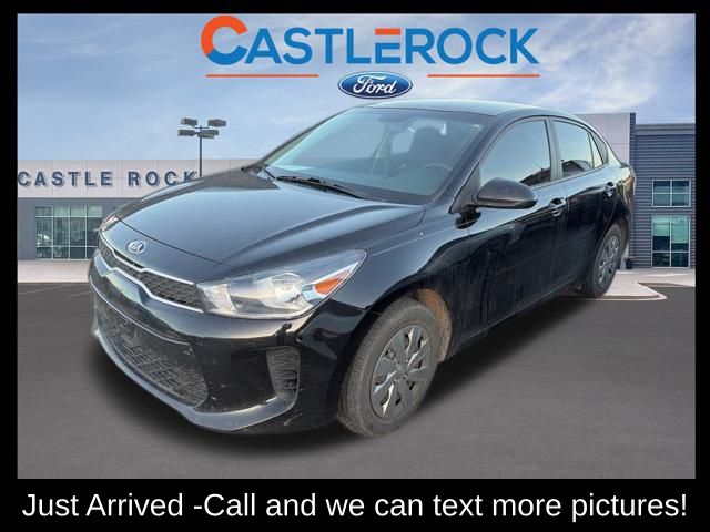 2020 Kia RIO S's photo