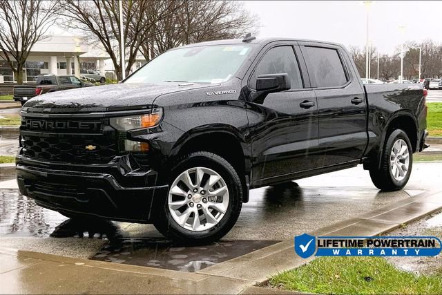 2026 Chevrolet Silverado 1500 Custom's photo