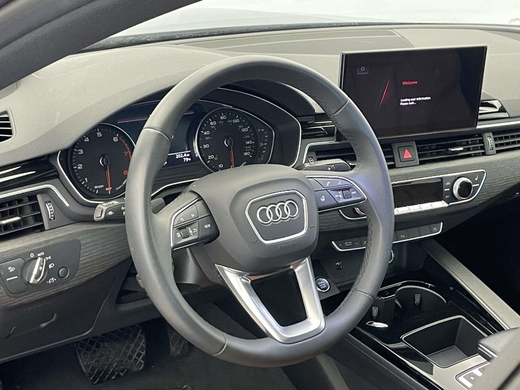 2024 Audi A5 45 S line Premium photo 4