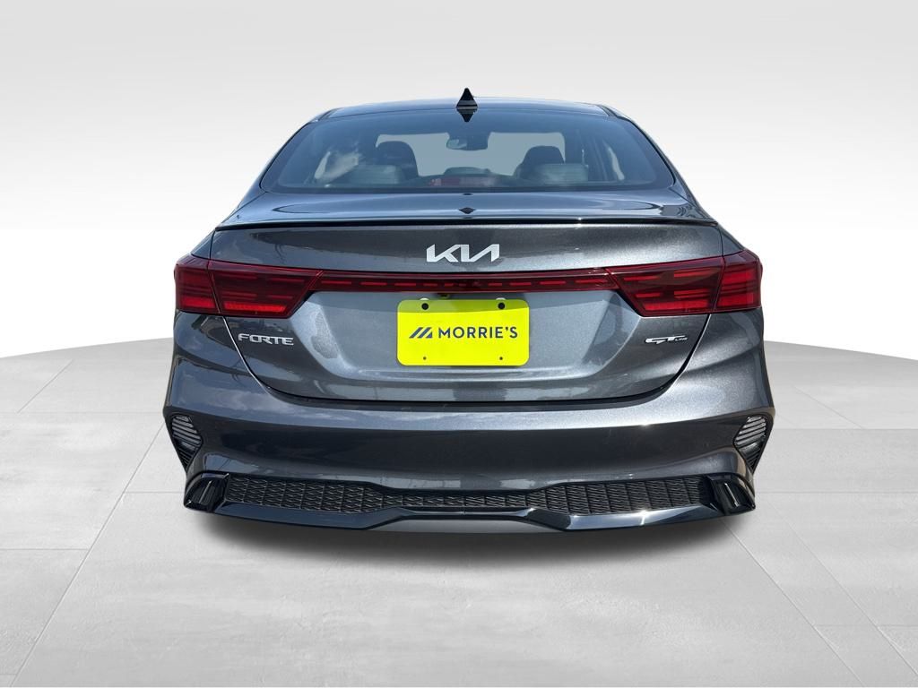2023 Kia Forte GT-Line photo 9