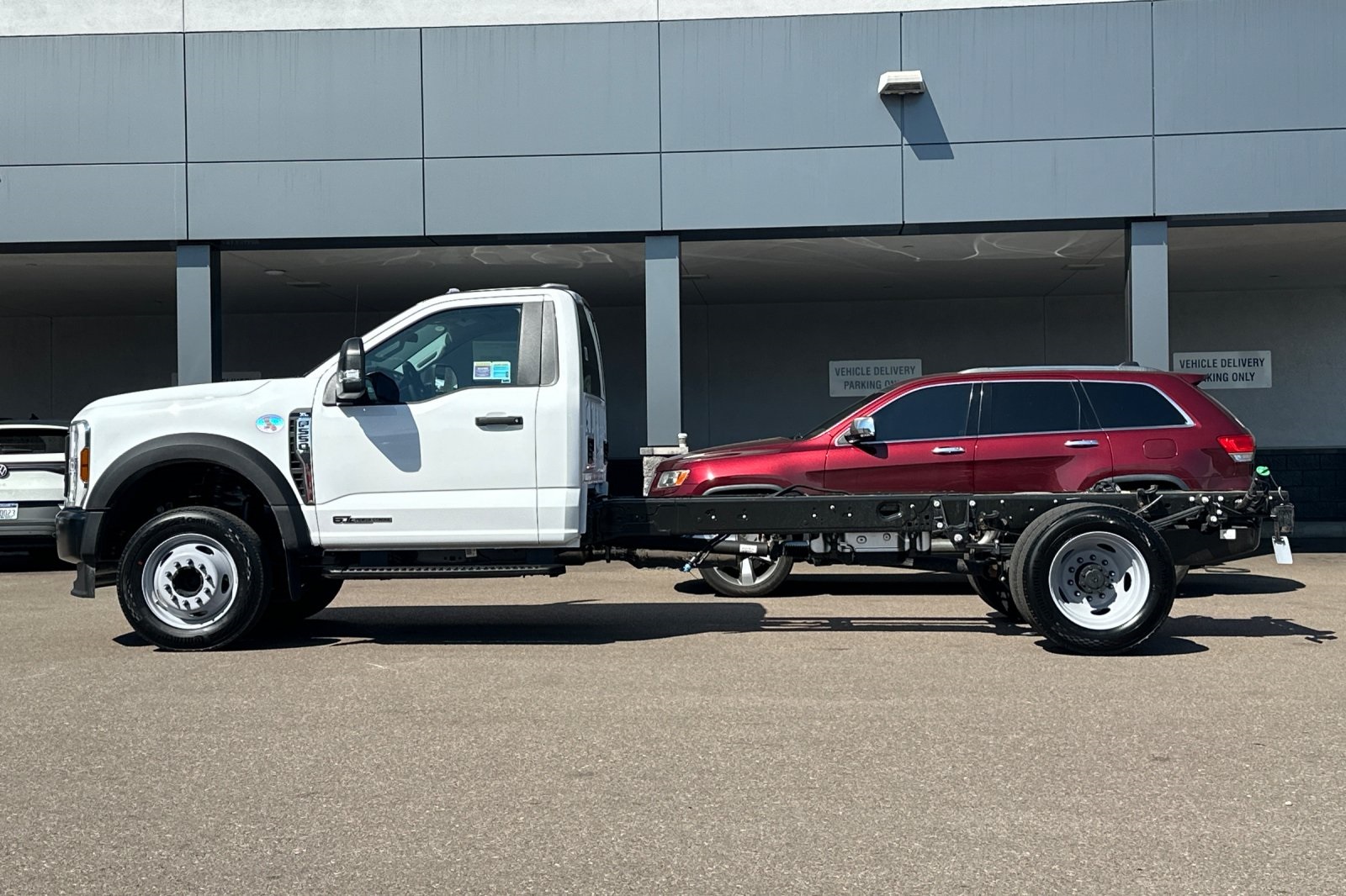 2025 Ford F-550 XL photo 6