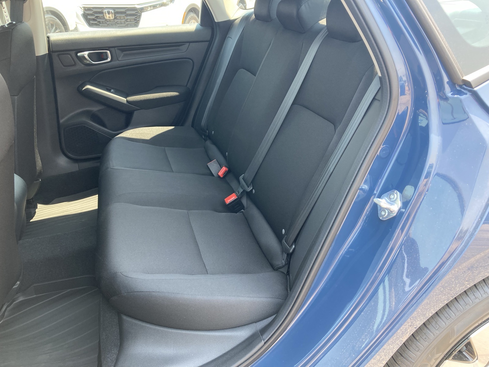 2025 Honda Civic LX photo 31