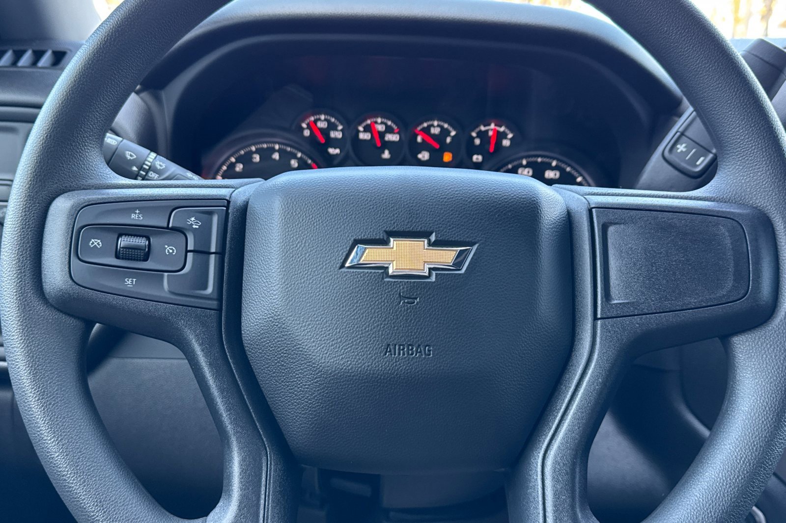 2025 Chevrolet Silverado 1500 Custom photo 22