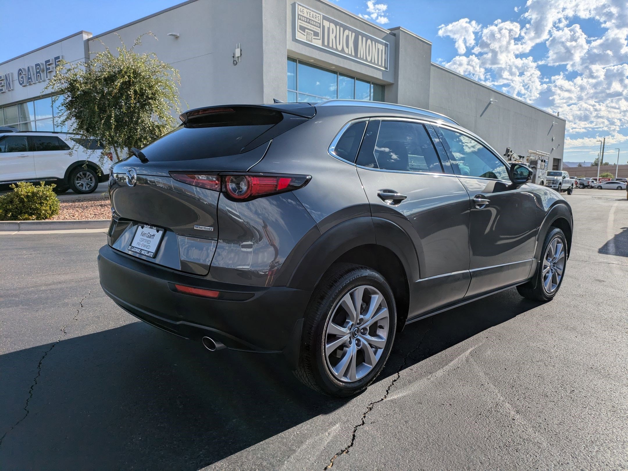 2021 Mazda CX-30 Premium photo 3