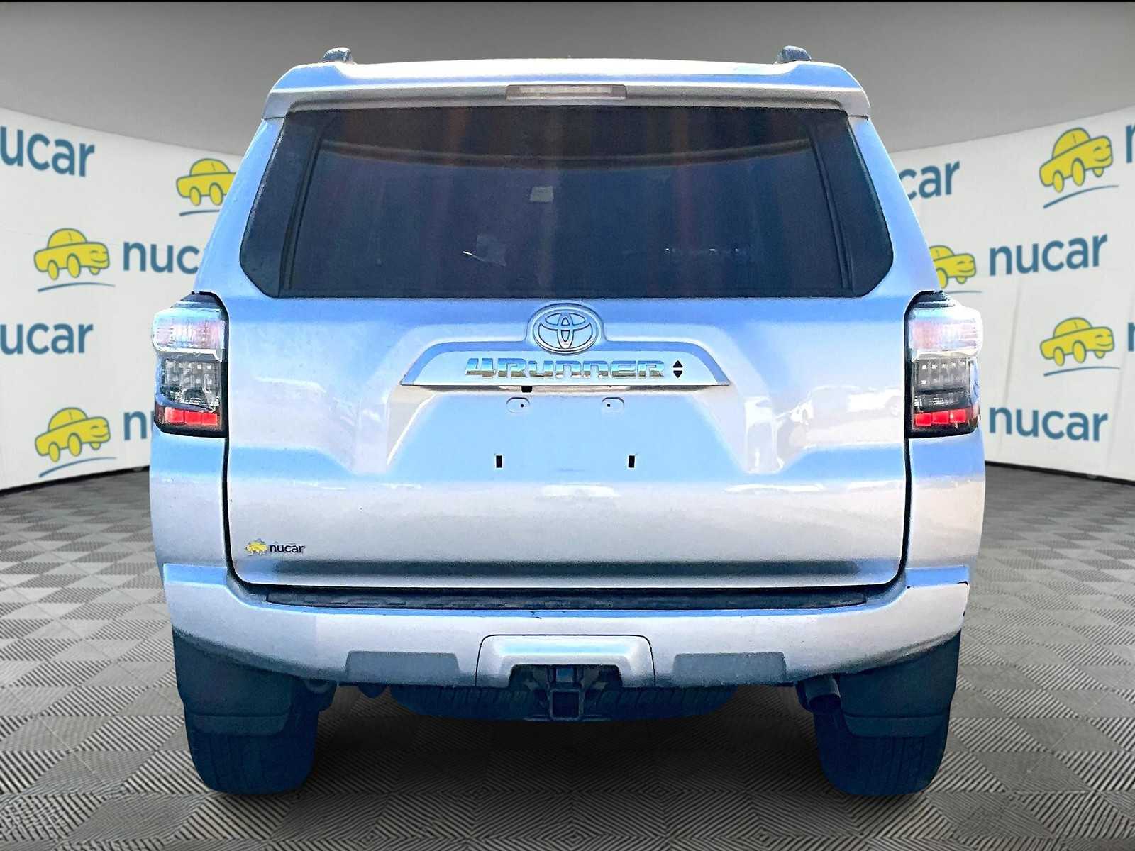 2024 Toyota 4Runner SR5 Premium photo 5