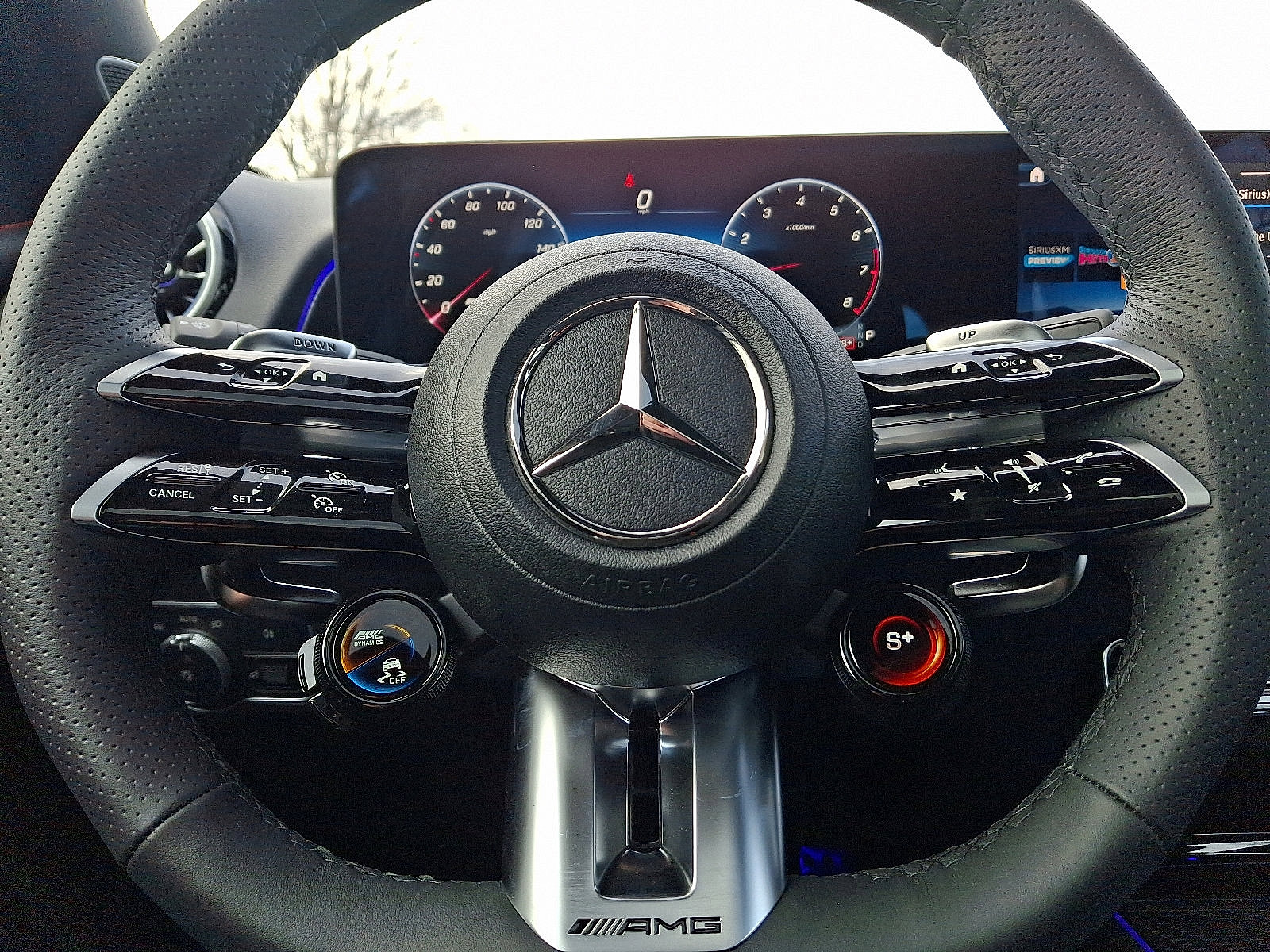 2025 Mercedes Benz GLB AMG 35 photo 12