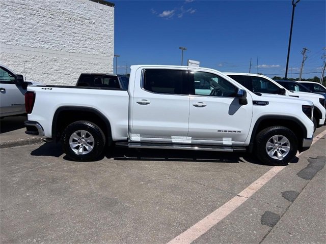 2026 Gmc Sierra 1500 SLE photo 2