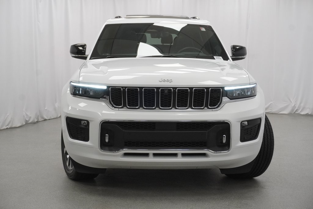 2024 Jeep Grand Cherokee Overland photo 6