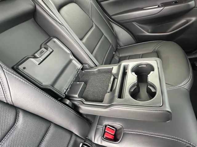 2025 Mazda CX-5 2.5 S Preferred photo 31