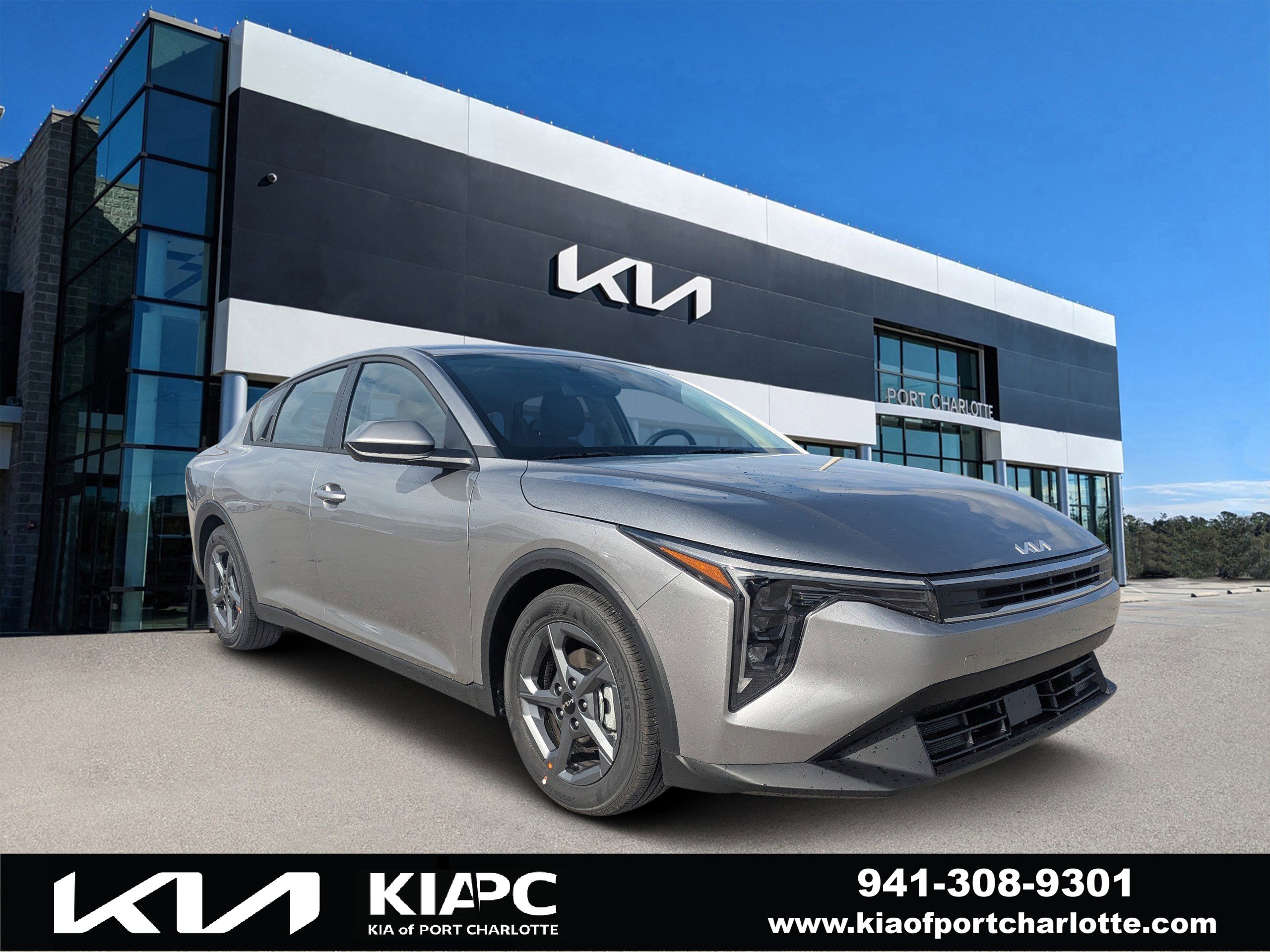 2025 Kia K4 LXS's photo