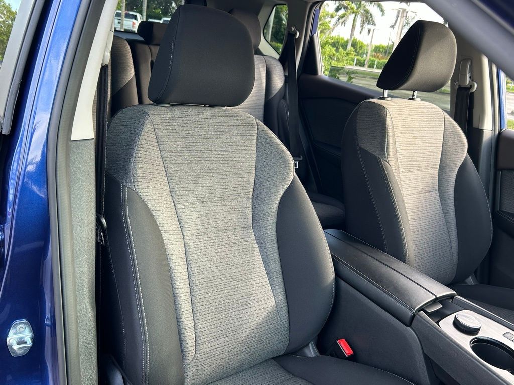 2023 Nissan Rogue SV photo 26