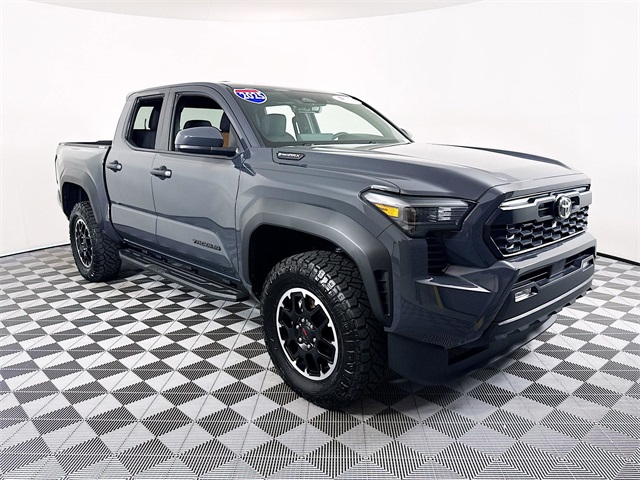 2025 Toyota Tacoma TRD Off Road's photo