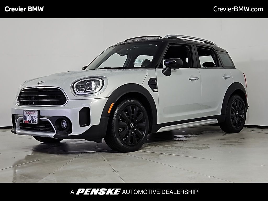 2021 MINI Countryman Oxford Edition's photo