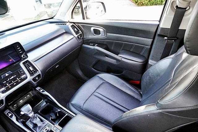 Used 2022 Gray Kia SX image 22