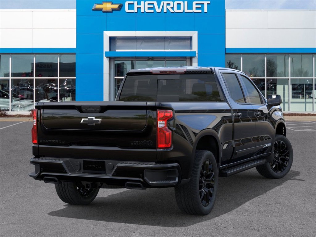 2026 Chevrolet Silverado High Country photo 4