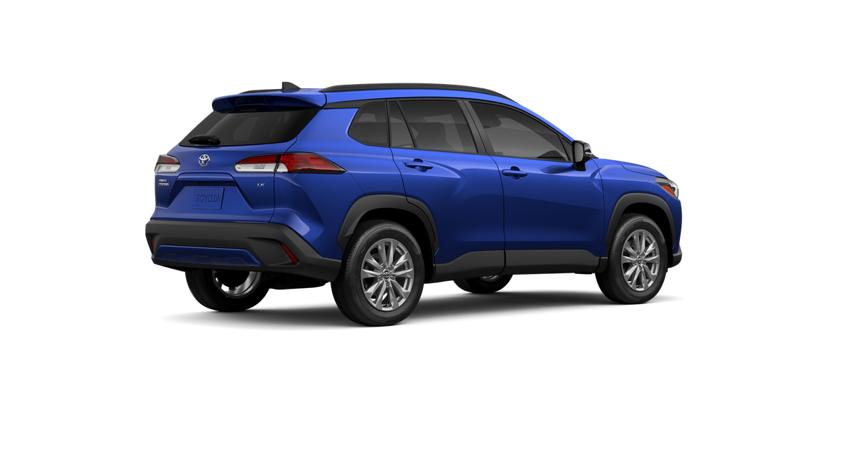 2025 Toyota Corolla Cross LE photo 10