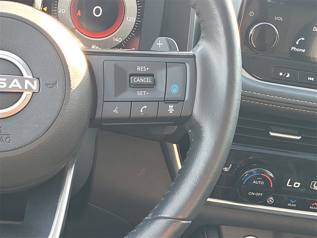 2022 Nissan Rogue Platinum photo 26