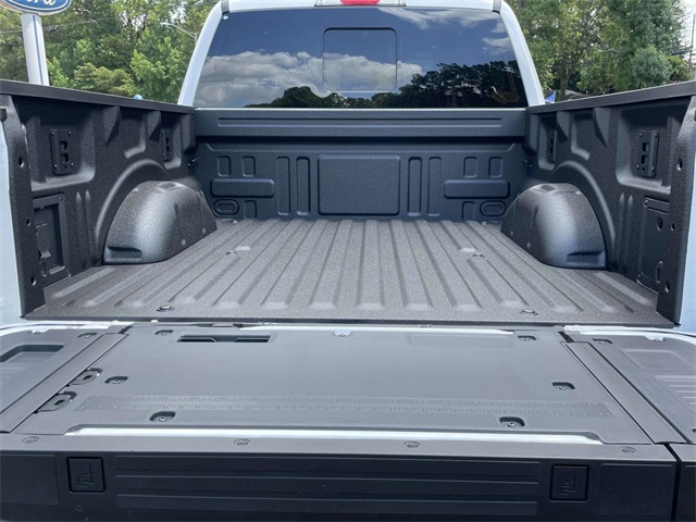 2025 Ford F-150 Lariat photo 13
