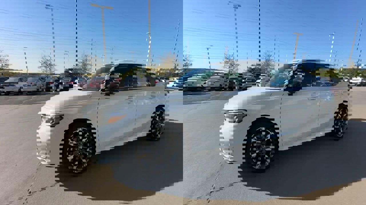 2026 Honda Civic Sport Touring Hybrid photo 4